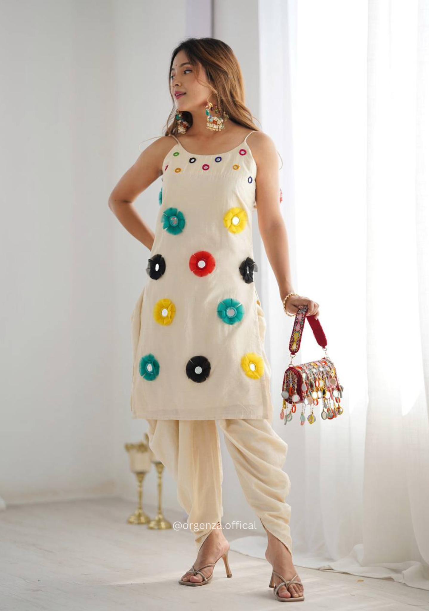 White Colour Trendy & Comfortable Kurta Set