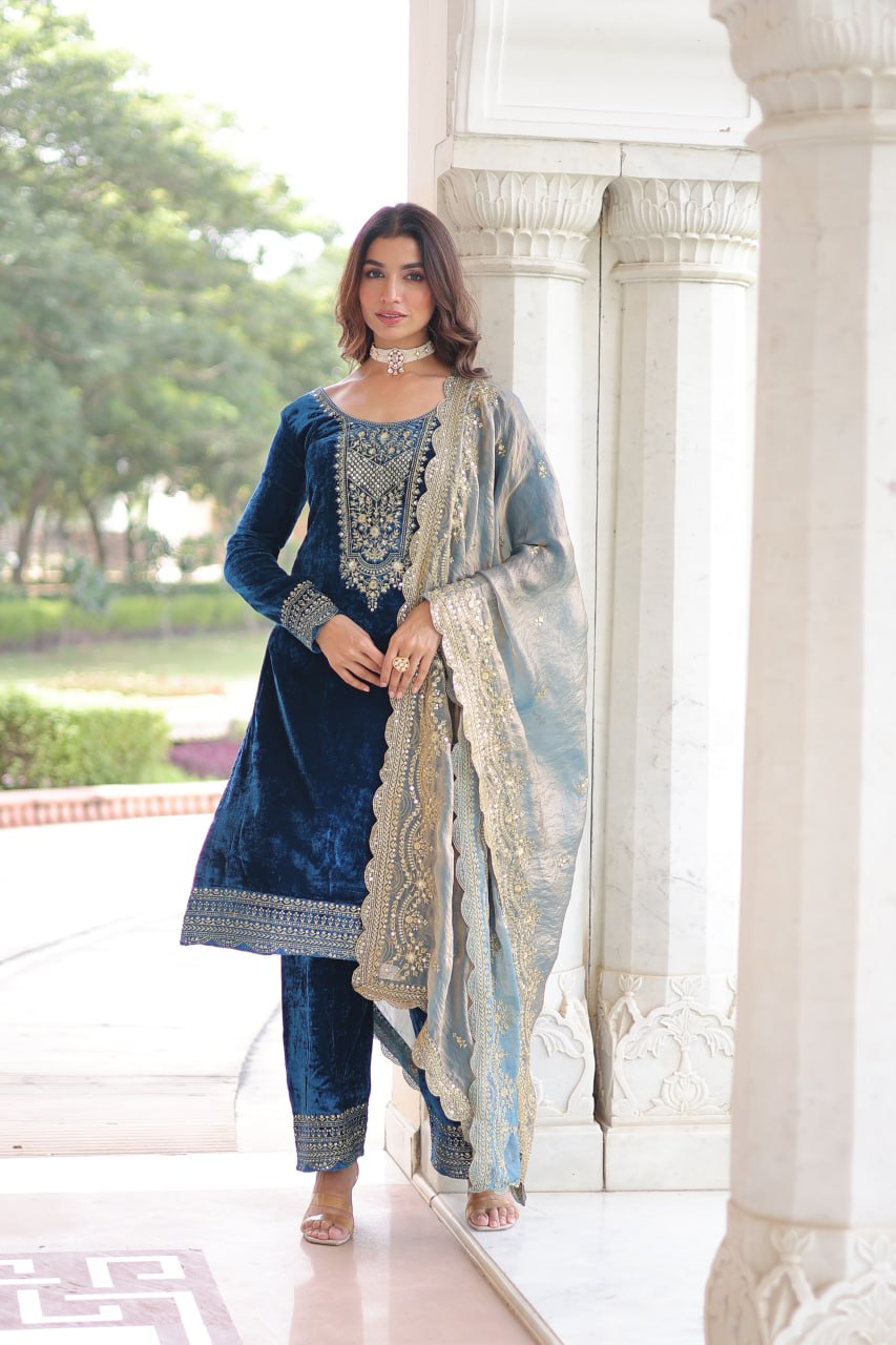 Bottle Green Sequins Embroidered Velvet Trouser Kameez