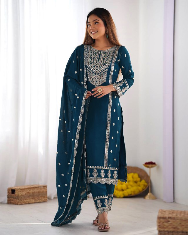 Floral Embroidered Regular Mirror Work Straight Kurta Trousers & With Dupatta