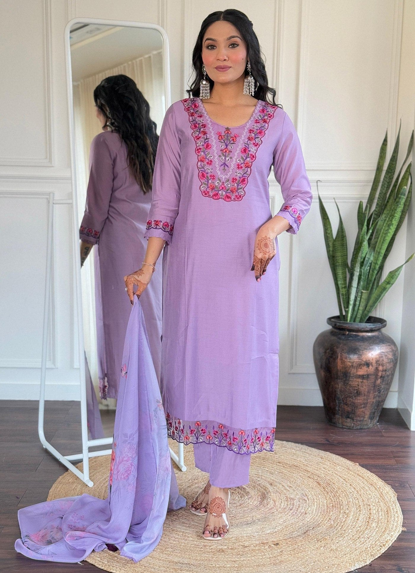 Women Floral Embroidered Regular Kurta with Trousers & With Dupatta