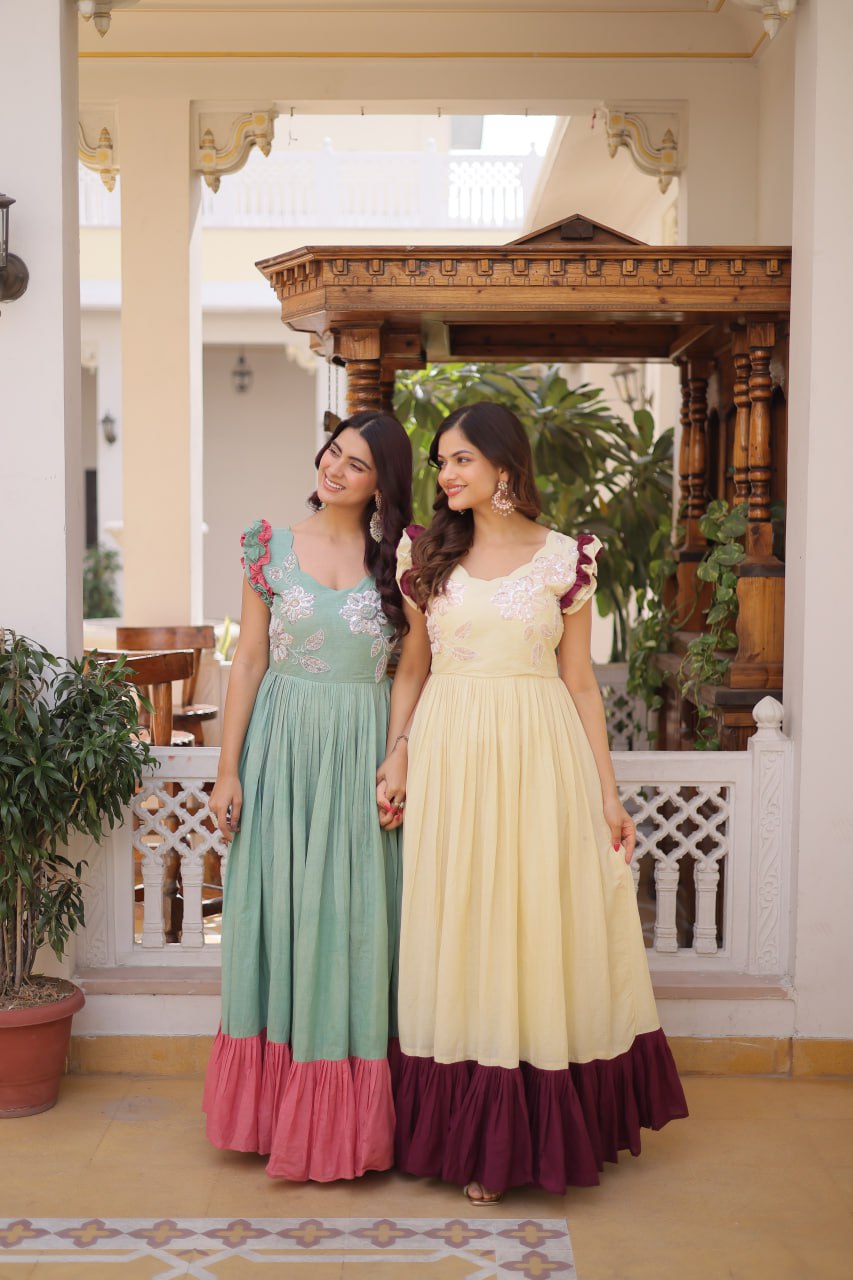 EXCLUSIVE TRENDY LOOK PREMIUM READYMADE DESIGNER GOWN