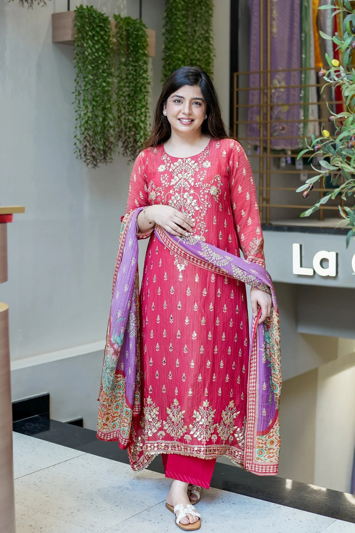 Women Hand Embroidered Suit Set