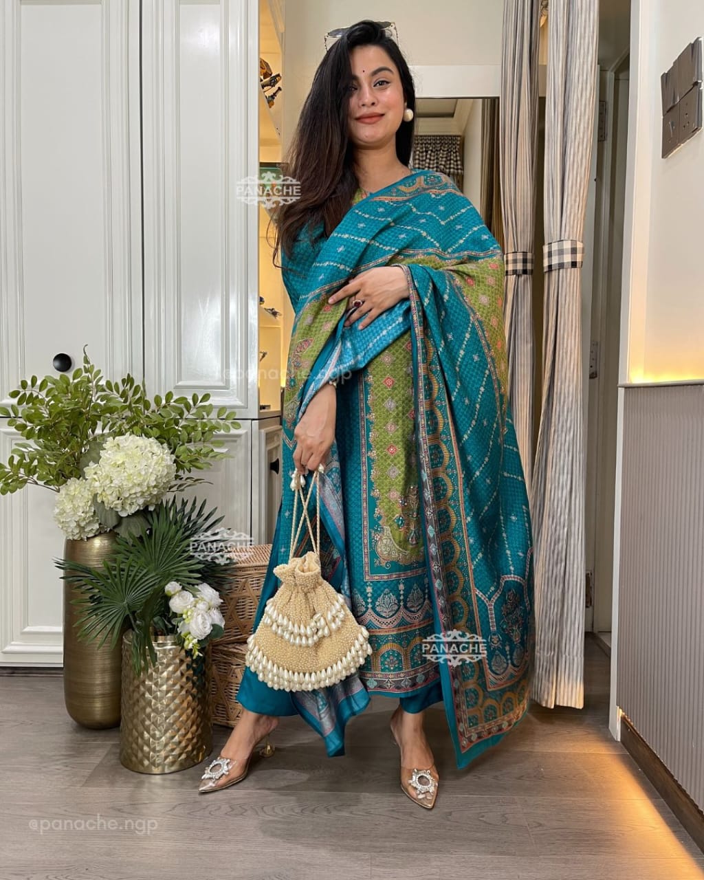 Print in print muslin set