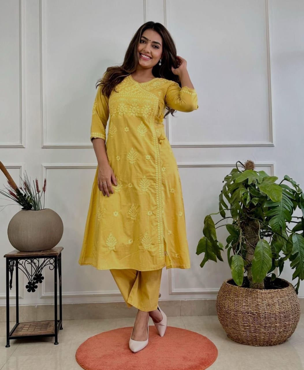 Women Ethnic Motifs Embroidered Angrakha Chikankari Pure Cotton Kurta with Trousers