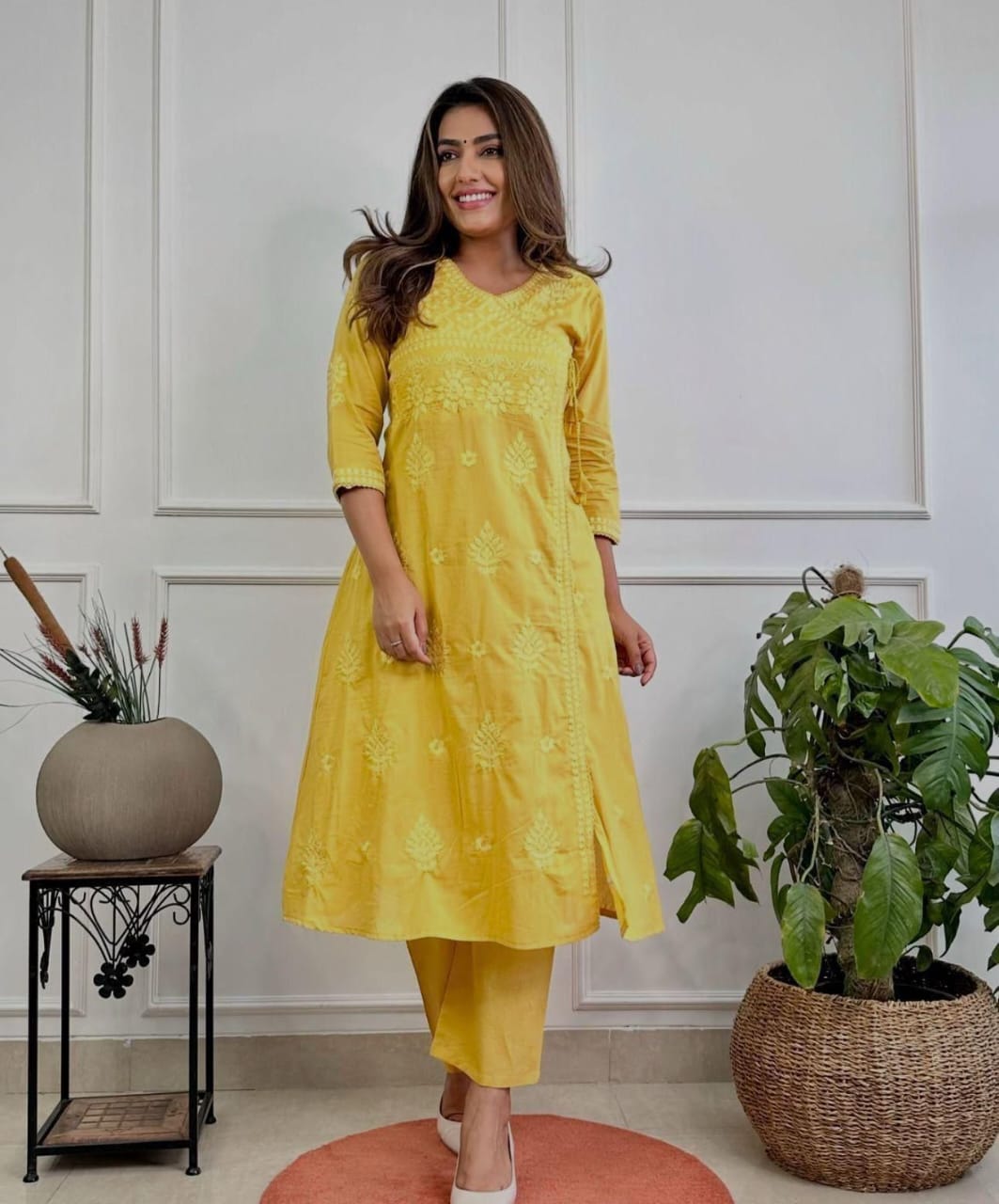Women Ethnic Motifs Embroidered Angrakha Chikankari Pure Cotton Kurta with Trousers
