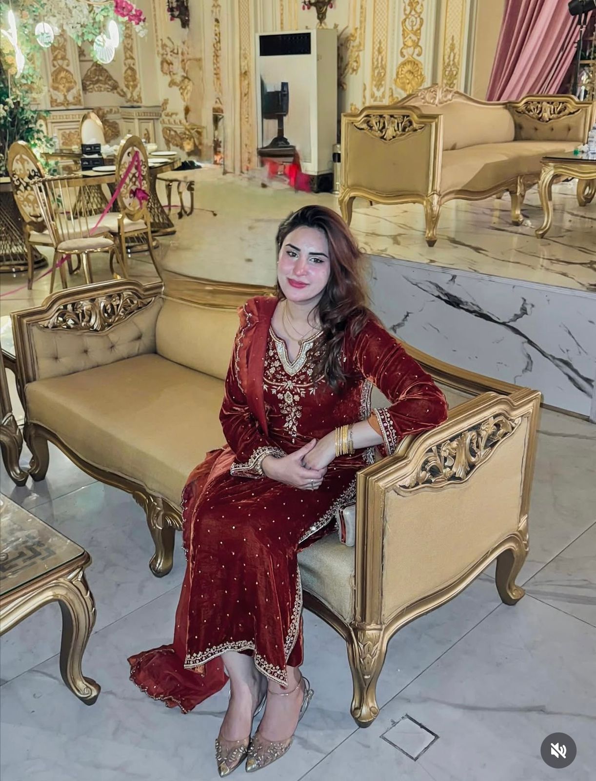 New Design Velvet *(Top&Pent&dupatta) Reddy To Wear Look Design*