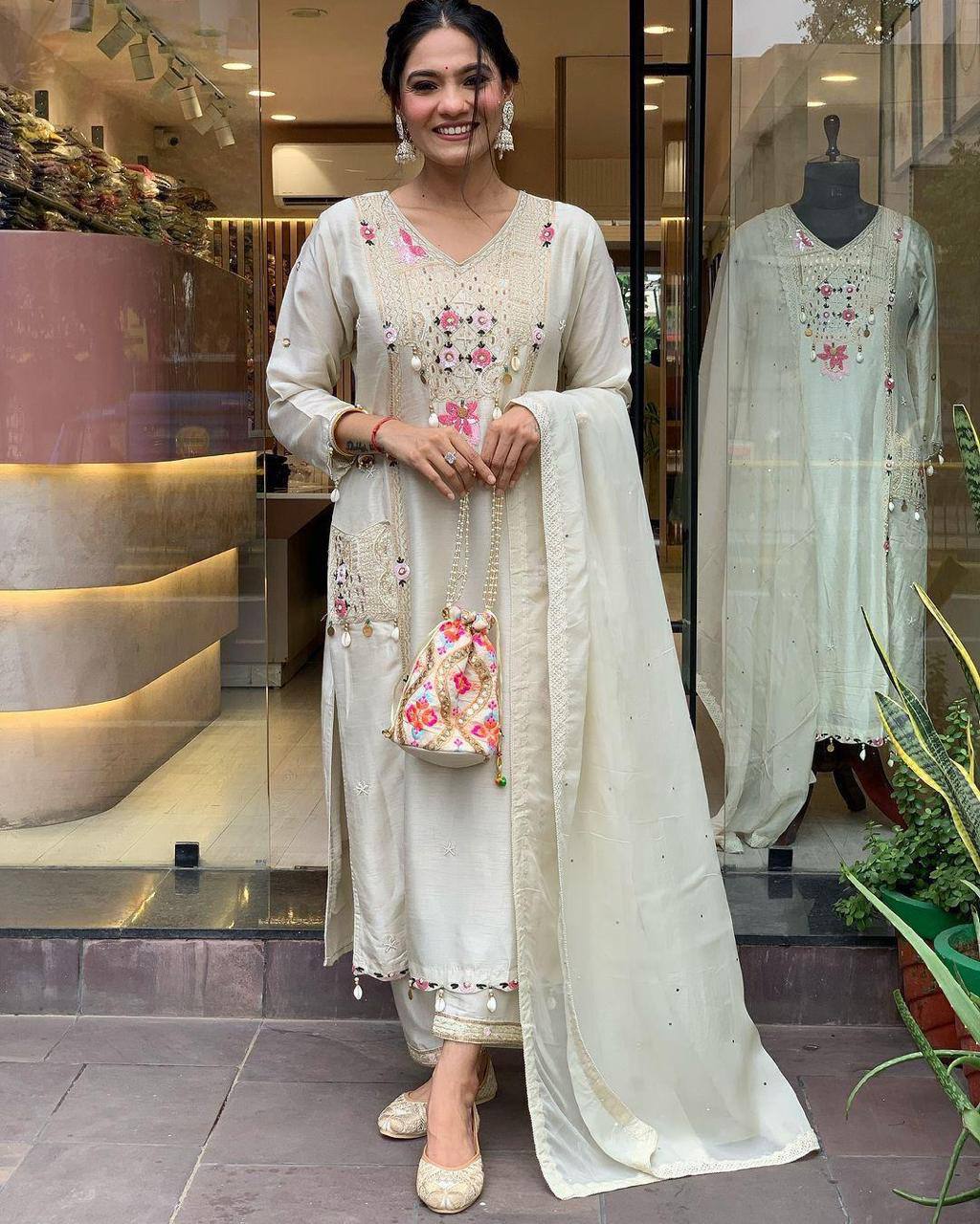 WOMEN EMBROIDERED WITH SEQUANCE WORK SUIT SET