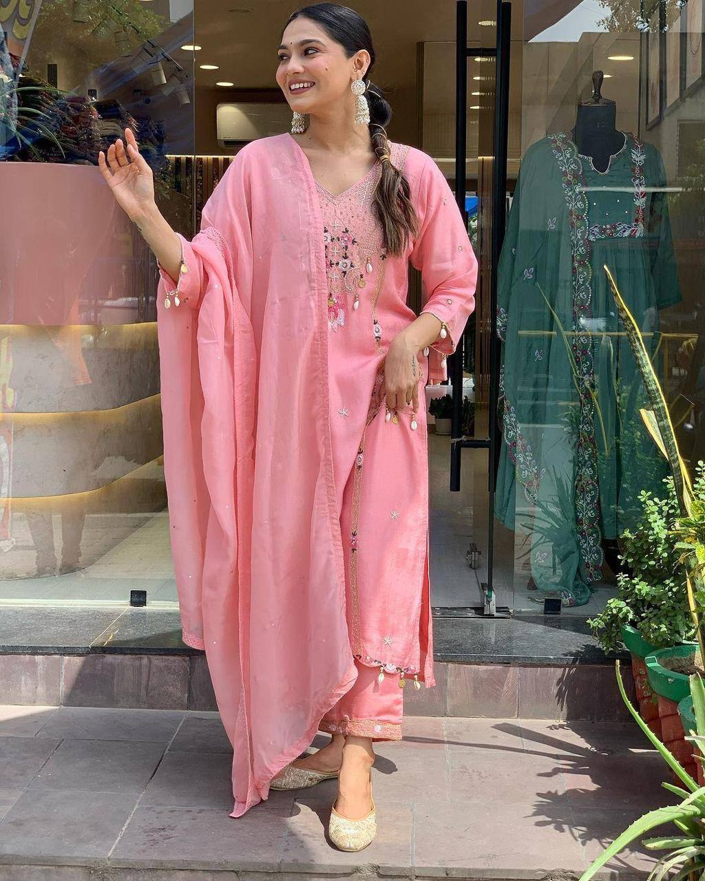 WOMEN EMBROIDERED WITH SEQUANCE WORK SUIT SET