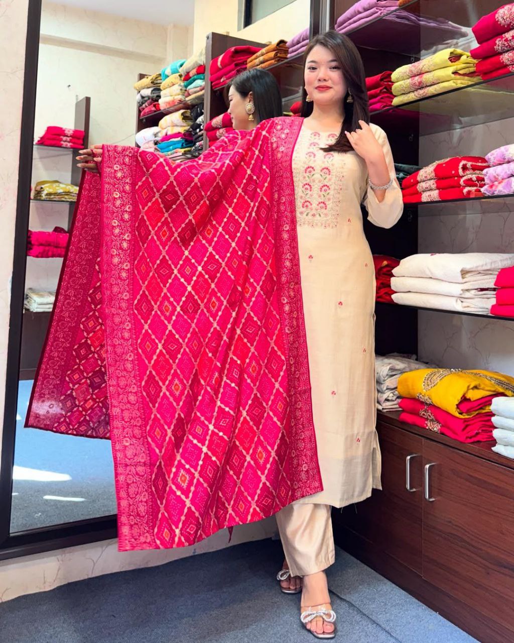 Graceful Banarasi Bandhej Suit Set
