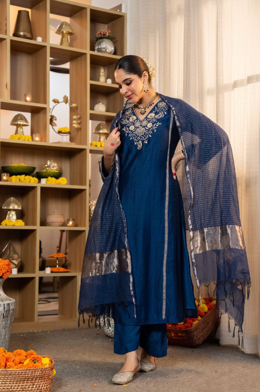 Magenta Blue V-neck Suit with Dupatta