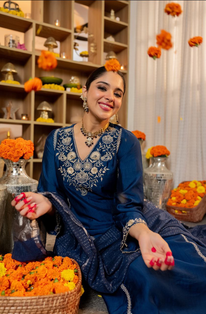 Magenta Blue V-neck Suit with Dupatta